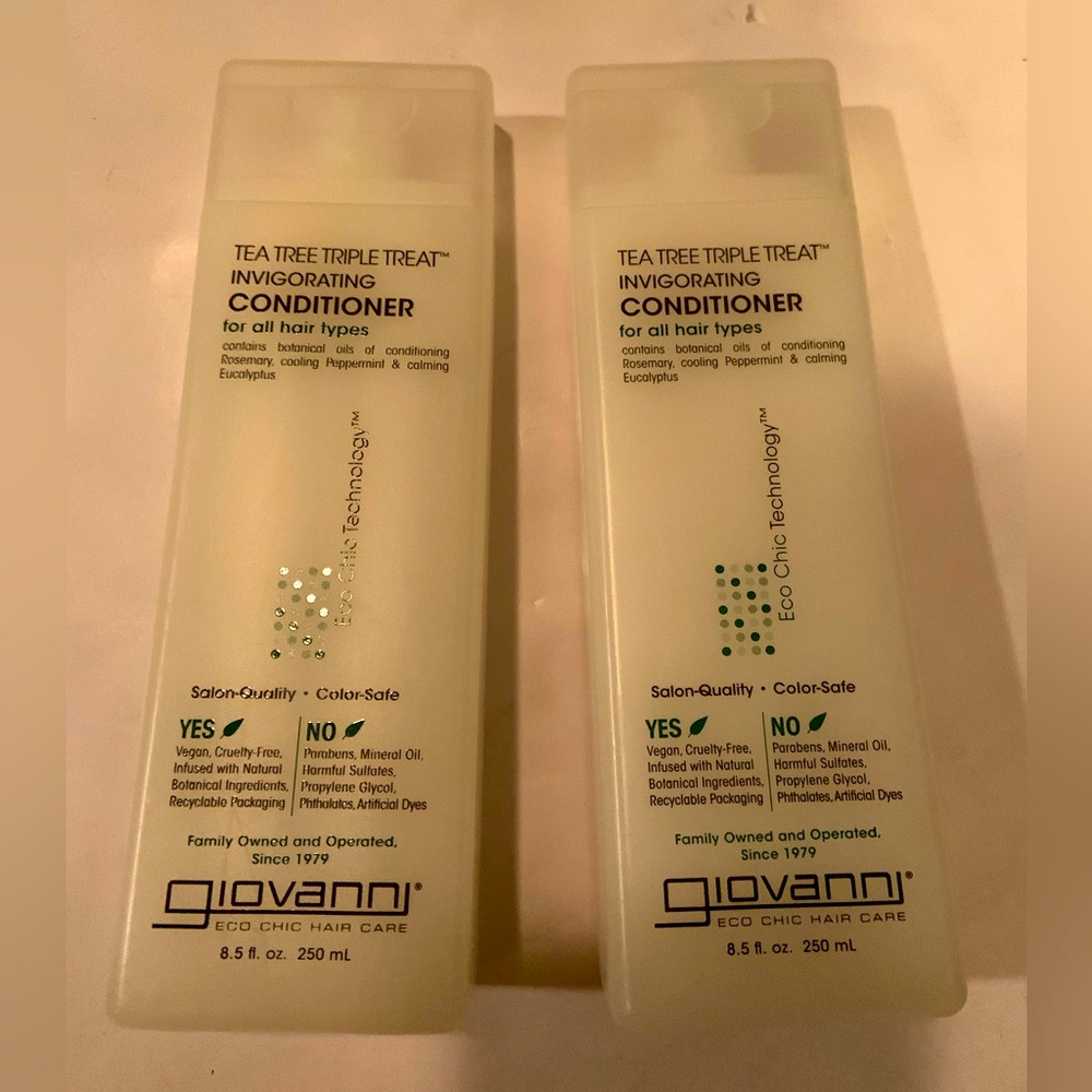 Giovanni 2 Bottles Of Tea Tree Triple Treat Invigorating Conditioner 8.5 Oz